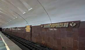 ^ станция кантемировская на карте метро, москва ^. Reklama Na Stancii Metro Kantemirovskaya