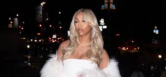 Angel Reese Fans Furious With The WNBA For Excluding Her Game Footage In  Throwback Social Media Post - Yahoo Sports