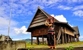 Rumah adat sulawesi selatan = tongkonan. Rumah Adat Khas Sulawesi Barat Celebes