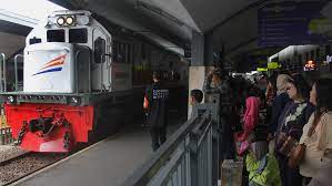 Untuk cara pemesanannya, penumpang bisa langsung menuju ke titik penjemputan yang sudah tersedia. Promo Tiket Pesawat Kereta Dan Bus Pada Hut Ri 17 Agustus 2019 Tirto Id