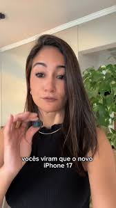O iPhone 17 acabou de ser lançado: mais fino, mais leve, mais potente., Um  objeto de desejo, sem dúvida. 😍, Mas deixa eu te contar algo apenas para  conhecimento: com o valor do modelo top (R$ 18.499), ...