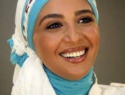 بدأت الفنانة حنان ترك مسيرتها الفنية فى عالم الفن عام 1993 عندما رشحهها المخرج خيرى بشارة فى فيلم رغبة متوحشة مع الفنانة نادية الجندى. Ø­Ù†Ø§Ù† ØªØ±Ùƒ ÙˆÙŠÙƒÙŠØ¨ÙŠØ¯ÙŠØ§