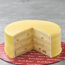 Ramai request aku buat video makan kek secret recipe so harini aku belanja satu video haha! White Choc Macadamia Online Cake Delivery Secret Recipe Cakes Cafe Malaysia