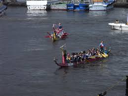 Dragon boat festival, a chinese holiday on the fifth day of the fifth lunar month of the traditional chinese calendar. ä¸­å›½ã®ç«¯åˆã®ç¯€å¥ã«ã¤ã„ã¦ç´¹ä»‹ã—ã¾ã™ ã‚¹ãƒžã‚¤ãƒ«ä¸­å›½èªžæ•™å®¤ã®ãƒ–ãƒ­ã‚°
