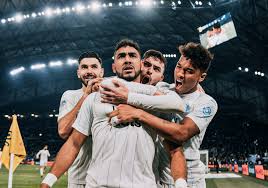 He is 33 years old from france and playing for olympique de marseille in the france ligue 1 (1). The Unique Class Of Dimitri Payet A Human In A Game Of Robots