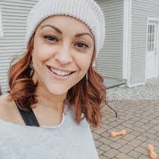 Jillian Spence's Instagram, Twitter & Facebook