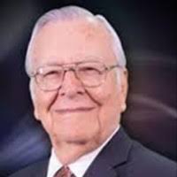 Alfonso Araujo Bojórquez, autor en Momento Deportivo RD