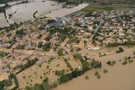 Jul 24, 2021 · inondations vaison la romaine. Catastrophe Inondations Dans L Aude Au Moins 13 Morts Castaner Annonce Des Aides D Urgence