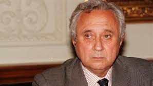 RAUL MIGUEL ROSADO FERNANDES (1934-2018)