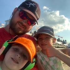 Is Cleetus McFarland attending the Arca race in Kansas?