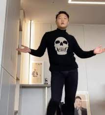 Psy and hezie are the highly popular vocalists of korean popular culture. Gangnam Style Singer Psy Is Now Slim And Trim The Independent Singapore News