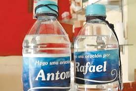 Iglesia De Saltillo Vende Botellas De Agua Bendita Con Nombres Zona Centro Noticias