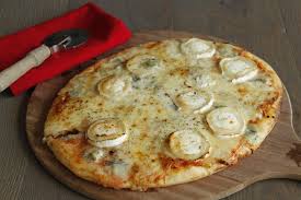 Pizza 4 Fromages Recette Pizza 4 Fromages Recette Pizza Recettes De Cuisine