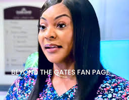 Leslie is really selfish.😡Why would she leave Peaches alone knowing how  sick she got at the restaurant? She should have at least stayed with her at  her place or bring her to