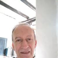 100+ perfiles de «Bateman»