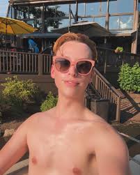 Kyle Moll (@kylemoll) • Instagram photos and videos