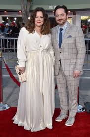 Melissa mccarthy was born in plainfield, illinois, to sandra and michael mccarthy, and was raised on her family's corn and soybean farm. Melissa Mccarthy Auf Der Weltpremiere Ihres Neuen Filmes The Boss Stuttgarter Zeitung