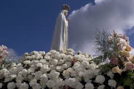 Lourdes, a university student, is grateful to bernard, the town drunk, when he comes to her aid in an uncomfortable situation. Our Lady Of Lourdes Making The Pilgrimage Portugal Com