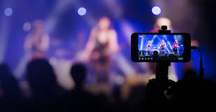 We're oot (off of twitter). Captures Und Livestreams Von Shows Welche Zukunft