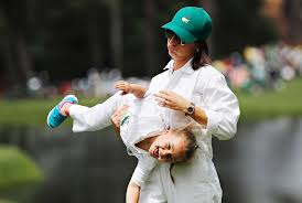 Louis oosthuizen wife and daughter. Nel Mare Oosthuizen A Family Affair At The Masters Par 3 Contest Espn