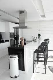 Avoid recycling hoods if you like french fries and grilling because the filters will saturate quickly. Choose The Right Cooker Hood