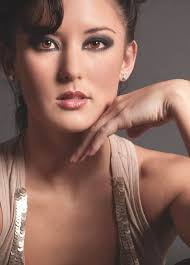 Feeling quite fabulous! Excited to have been part of this creative shoot  with the talent photographer @martinoprihoda and the talented team I Like  Storytelling Marketing consultant. Makeup & Hair @hnightingale1  #CleanBeauty #MakeupArtistry #