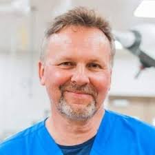 Manatee experts question treatments by ZooTampa vet, say he based decisions 