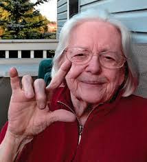 Jeanie Sears's Instagram, Twitter & Facebook