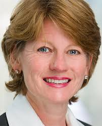 Winnie Kelley's Instagram, Twitter & Facebook