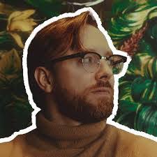 Eric Mace's Instagram, Twitter & Facebook