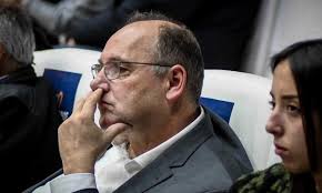 Jun 04, 2021 · το πρωτοδικείο αποφάσισε την παρασκευή (04/06) πως η προσωρινή διοίκηση της εοκ παραμένει ως έχει μέχρι τις εκλογές, αφού θεωρήθηκε πως δεν ολοκλήρωσε το έργο της, καθώς ακόμα δεν έχουν διεξαχθεί οι αρχαιρεσίες. Liolios Epistoles Kata Ths Eok Gia Ekloges Kai Klhrwsh Eurohoops