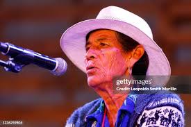 24 De Amor Desamor Stock Photos, High-Res Pictures, and Images