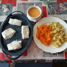 Les Petits Plaisirs D Aurore Cabillaud Sauce Poivrons Taglaitelles Carottes Pdt Thermomix Varoma Alimentation Varoma Thermomix