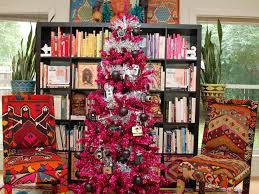 Over 2,500 affordable decorations for all your festive needs. 10 Totally Outrageous Retro Christmas Trees Diy