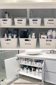 So Organisieren Sie Ihren Badezimmerschrank Badezimmerschrank Ihren Organisieren By Bathroom Organisation Bathroom Storage Organization Diy Bathroom Storage