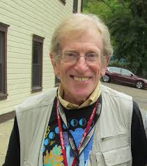 Lincoff Foray-4714. By Elizabeth Dinger