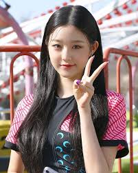 Chaeryeong My Baby Love Nini Chaery And Wony Fotos E Videos Do Instagram Wanita Selebriti Gadis Cantik