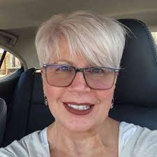 我的妻子在45年前「搶劫搖籃」