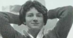 U2'nun Solisti Bono'nun Pek de Kısa Olmayan, Dolu Dolu Kariyer Özeti