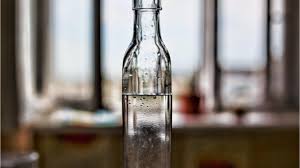 Précautions d'emploi du vinaigre blanc. Les Erreurs A Ne Pas Faire Avec Le Vinaigre Blanc Femme Actuelle Le Mag