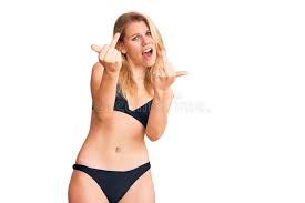 An image by: pointlesswaste - #oiled #bikini #fingering #amyreid #tits  #nipple #masturbation #masturbating #glasses #outdoors | smutty.com