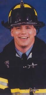 Erik Cannon's Instagram, Twitter & Facebook