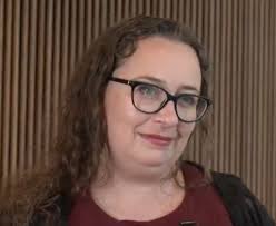 INNOVATION IN OUTCOMES-BASED COMMISSIONING