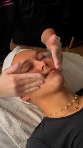 Antioxidant Enzyme Mask is a non-acid natural peeling mask that contains a  highly effectivecombination Papaya Enzyme and soothing ingredients to  adequately exfoliate skin while promoting deep ...