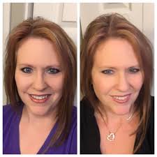 Lipsense lasts six hours strong