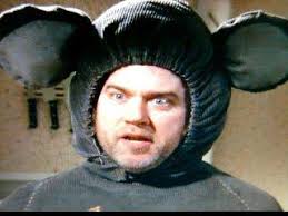 I've a feeling I've seen this pic before, these a lagging gang if memory  serves me right. Alan may know for certain.