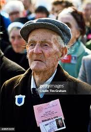 1,110 Tim Pope Photos & High Res Pictures