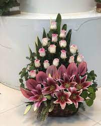 Descubre la mejor forma de comprar online. Pin De Esmeralda Lopez En Kostel Arreglos Florales Sencillos Bellos Arreglos Florales Arreglos Florales