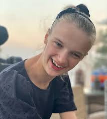 Holly Greenhow Official