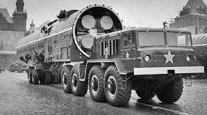 Guerre froide seconde guerre mondiale nouvel ordre mondial boite a image deception photos insolites tuto photo idée photo défi de photographie guerre froide projets de photographie. Qui A Lance La Guerre Froide Le Debat Entre Historiens Americains Et Russes Fait Rage Russia Beyond Fr